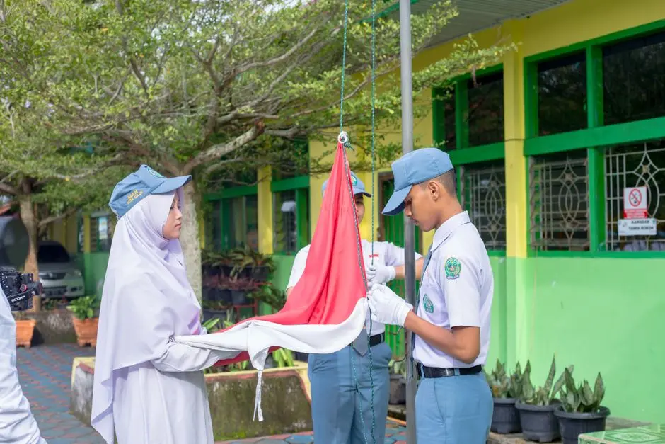 Basa Basi Mitsy: Simple Feedback Methods yang Bikin Siswa Naik Level